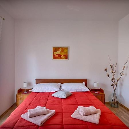 Apartment Neretva Dream Komin  Eksteriør billede