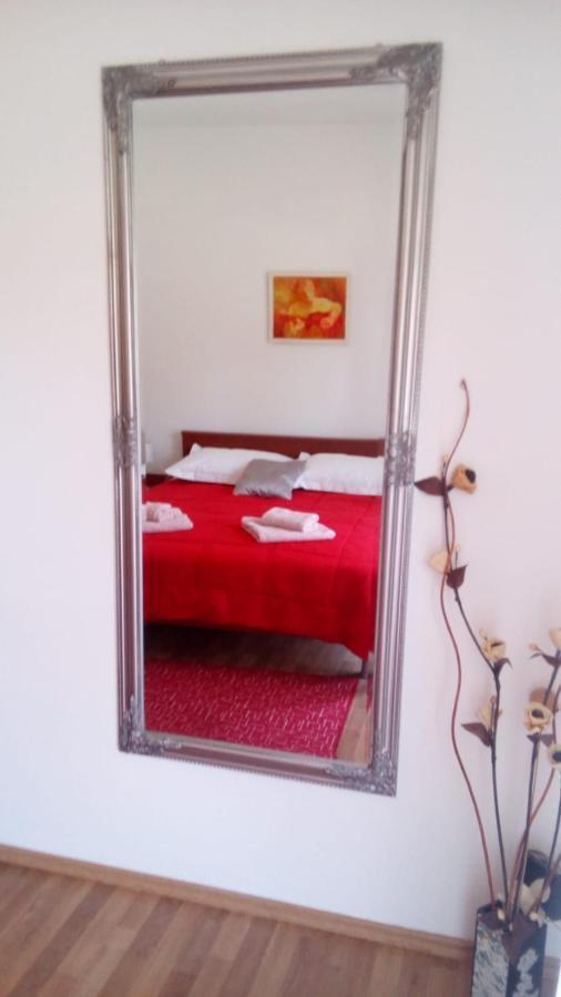 Apartment Neretva Dream Komin  Eksteriør billede